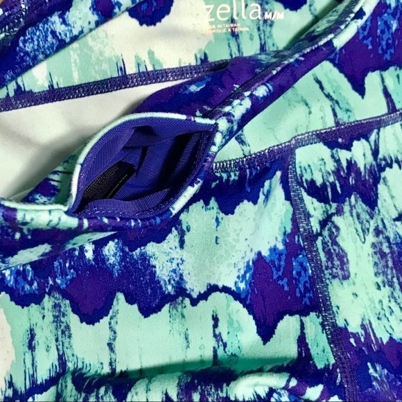 Zella Workout Knee Length Athletic Workout Legging Size Medium - Picture 3 of 9